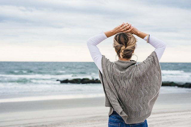 Knit Along with Fibre Co. Luma!