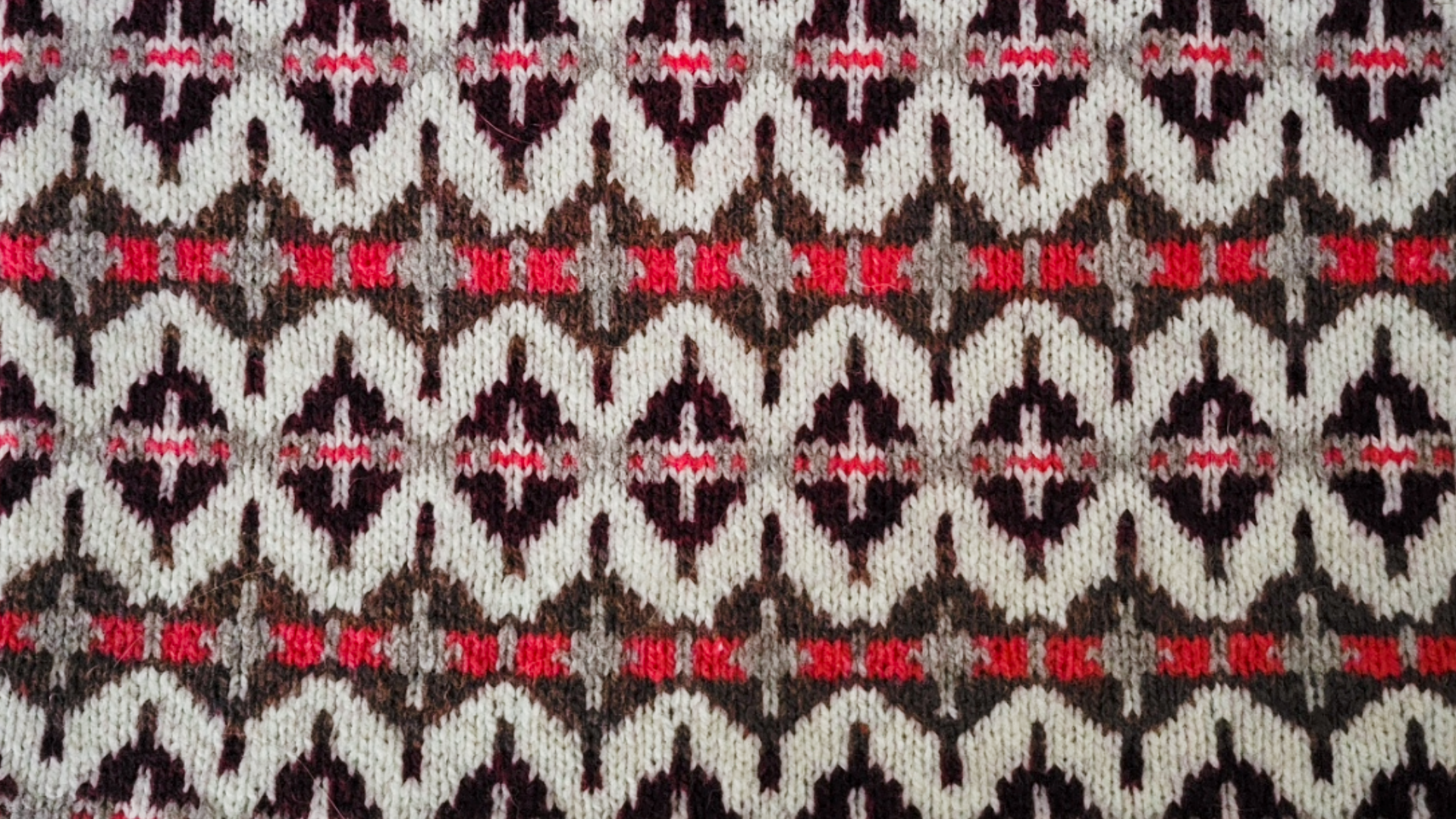 Deanna's Review of 90 Varas: Transhumant Wool