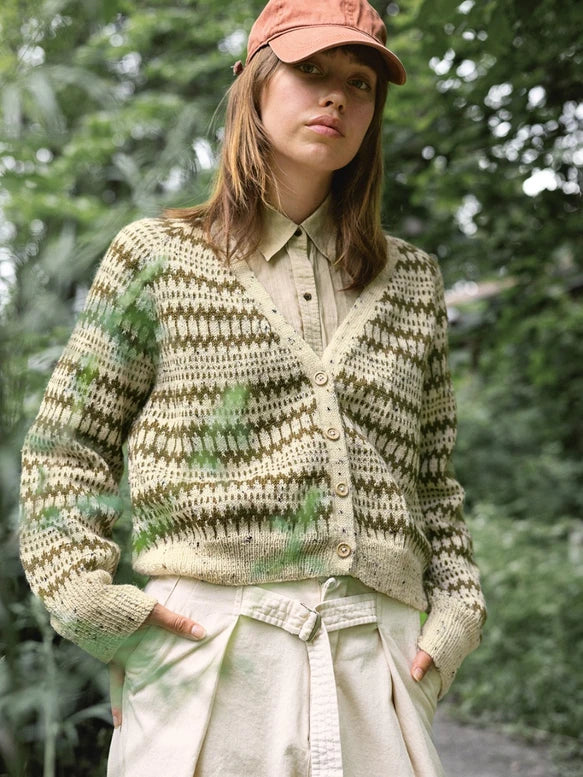 Single pattern 2410 Norwegian Icons | No. 8  Kleiva Cardigan