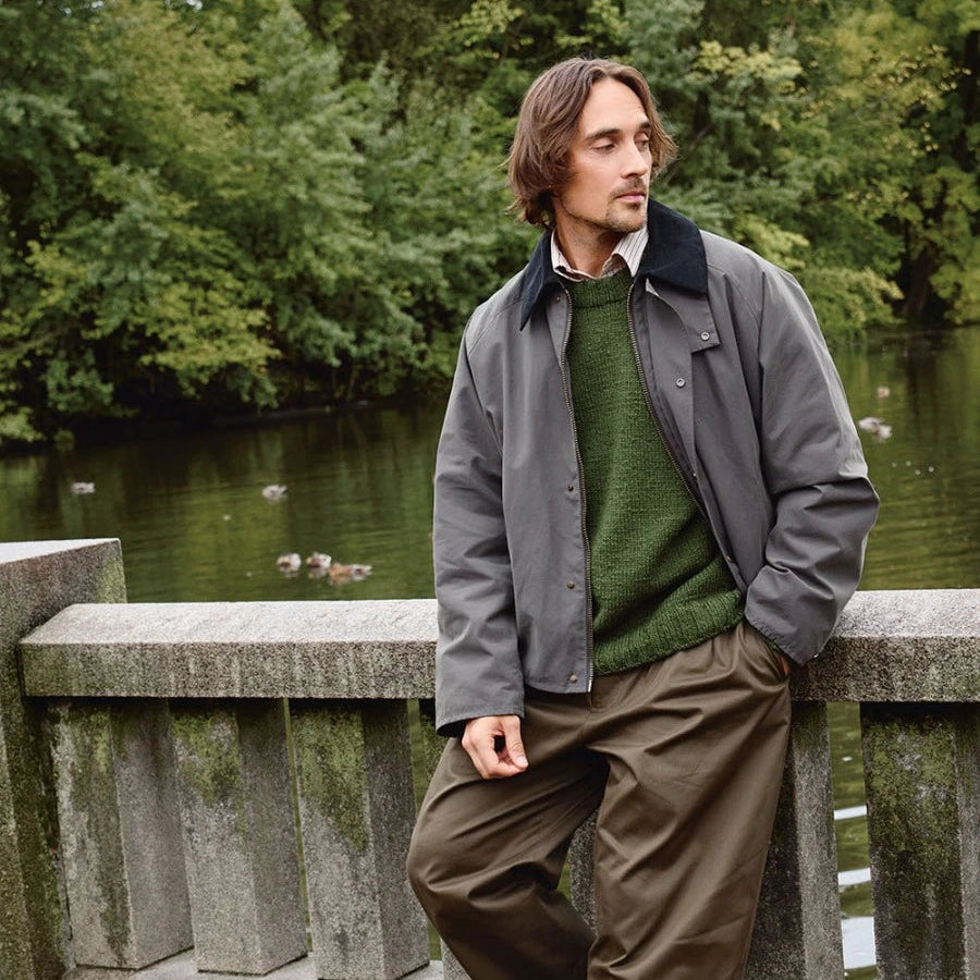 Single pattern 2513 Atlas No. 5 | Damian Sweater Man