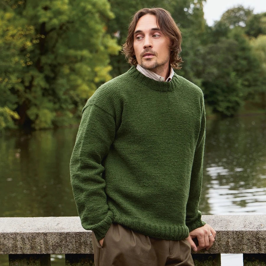Single pattern 2513 Atlas No. 5 | Damian Sweater Man