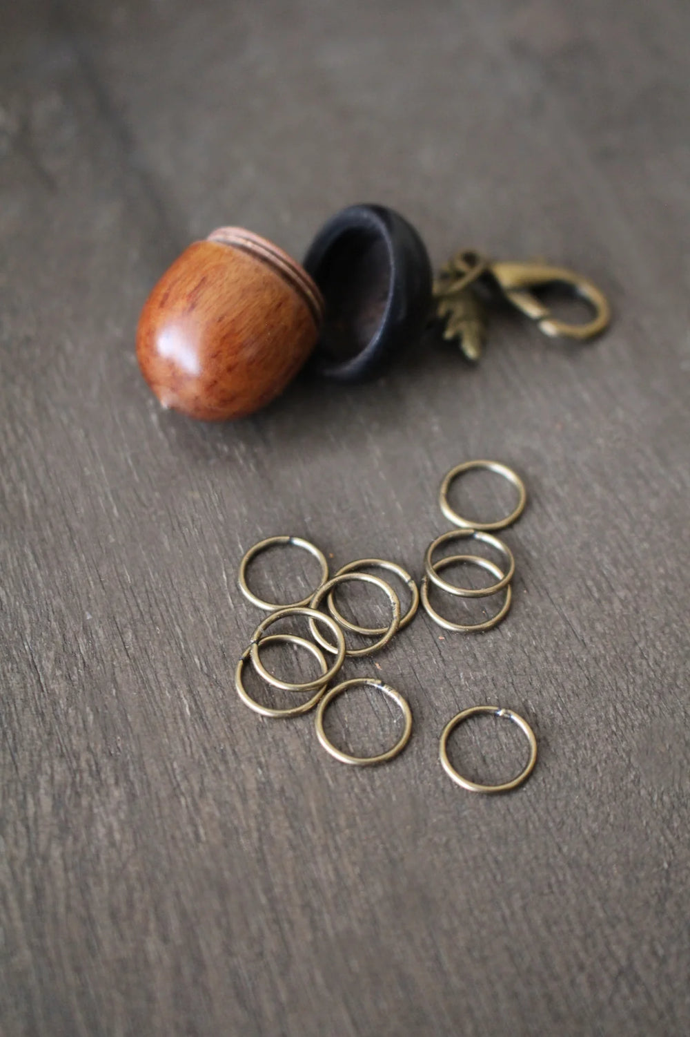 Little Acorn Stitch Marker Keeper