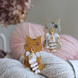 Knitter's Helper - Cat Pin Only