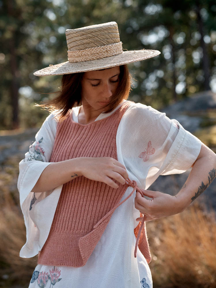 Laine Magazine 28