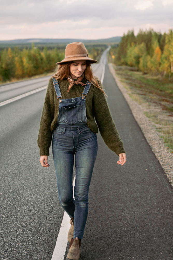 PRE-ORDER Unfolding Landscapes: 17 Knits for the Road