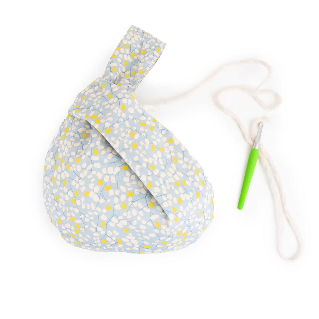 Reversible Japanese-style yarn holder bag