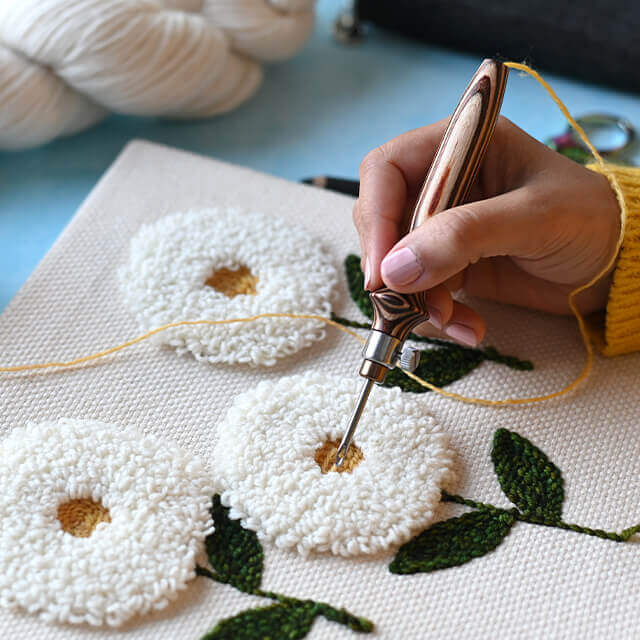 The Earthy Punch Needle Set – Needles in the Hay