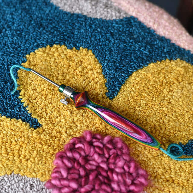 The Vibrant Punch Needle Set – Needles in the Hay