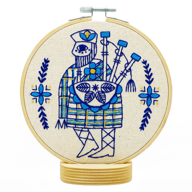 Bagpiper Piping Complete Embroidery Kit