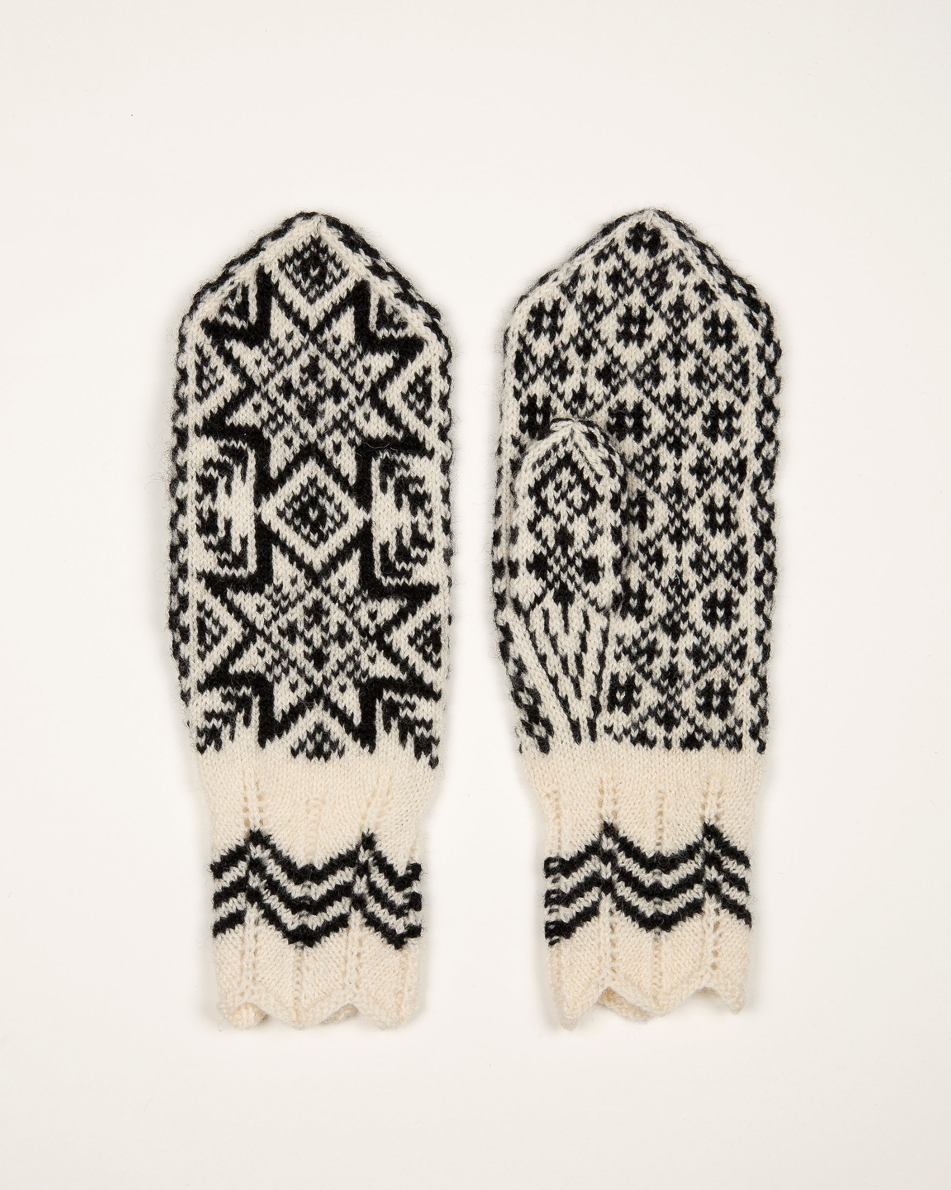 Selbu Mittens