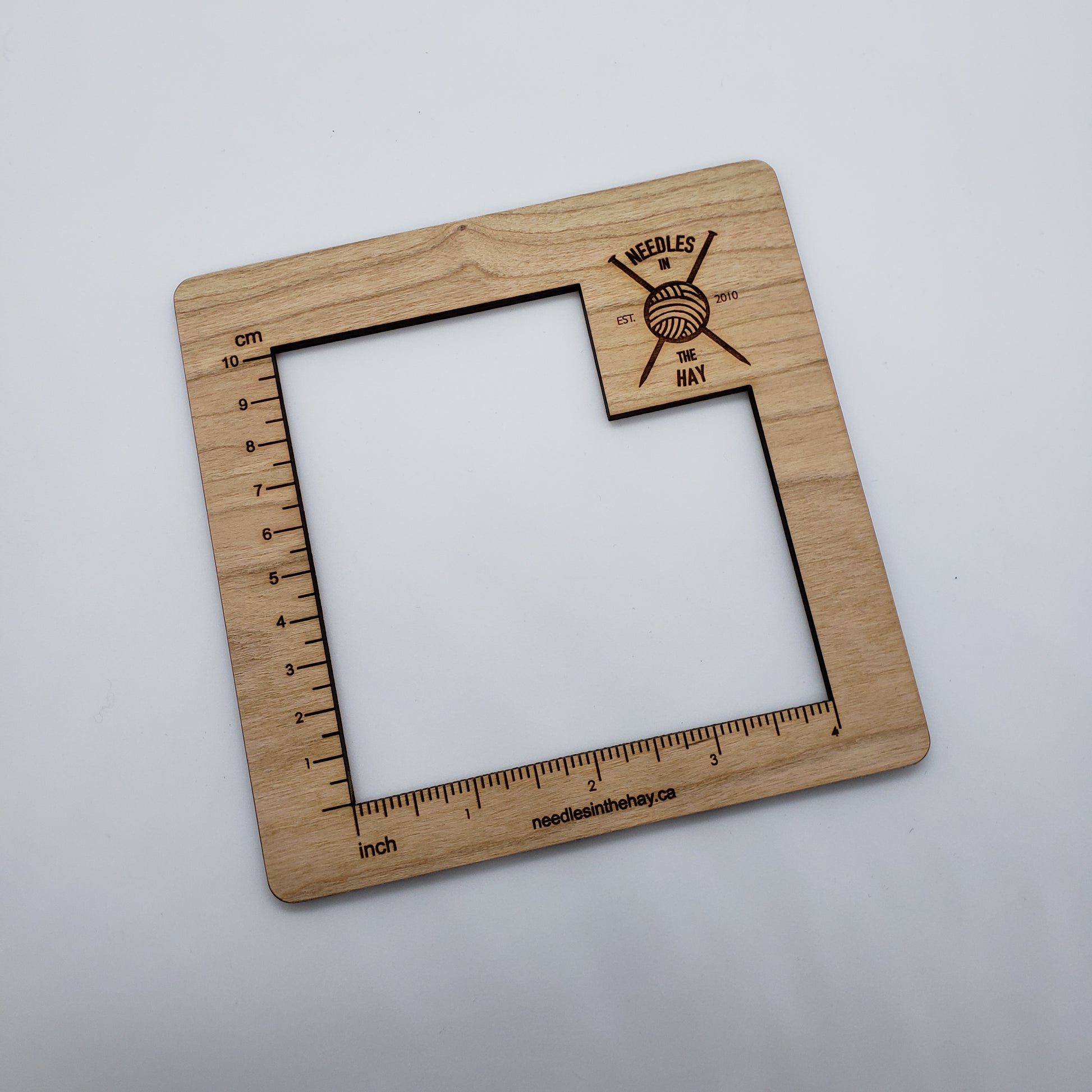 Needles in the Hay Gauge Swatch Ruler